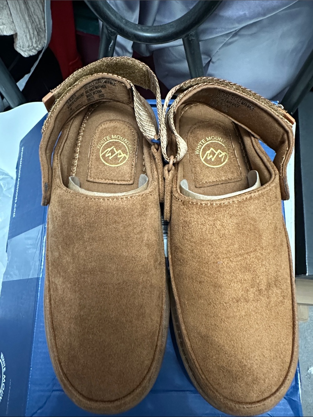 White Mountain Women’s Tan Suede Slip-On Moccasins